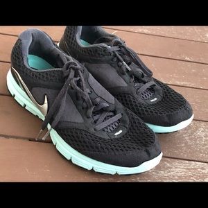 Nike LunarFly 2 452418-014 Women's Black Running Shoes Lace Up Low Top Size 9.5